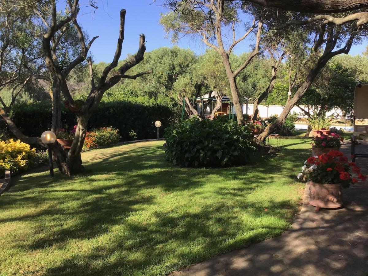 Ferienwohnung Residenza Multa Sabida Porto Rotondo Exterior foto